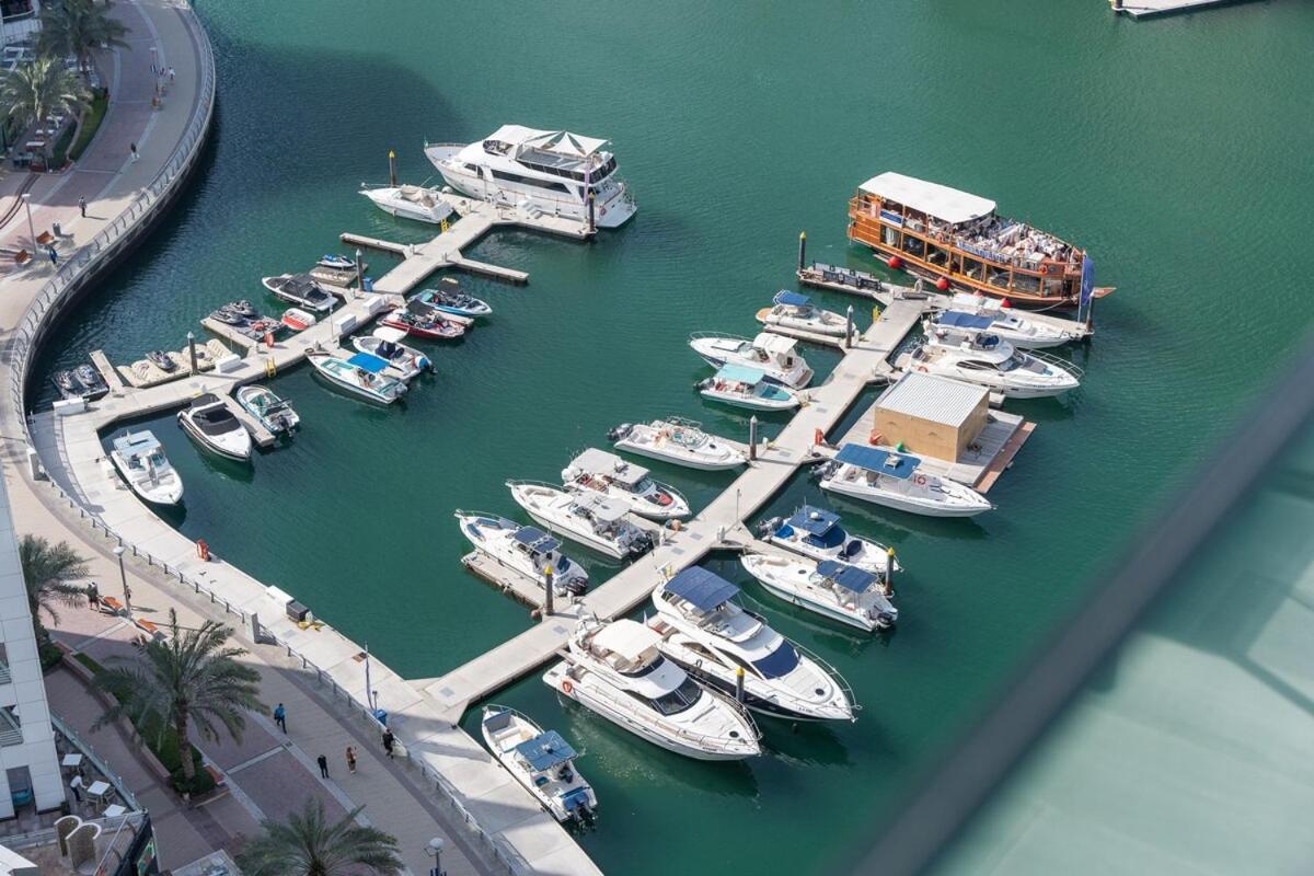 Apartment Pristine With Spectacular View In Marina *