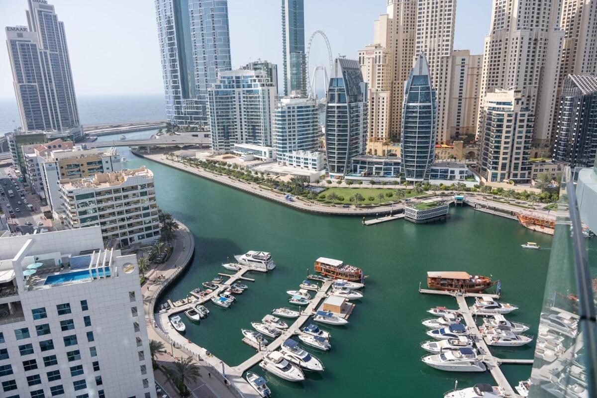 Apartment Pristine With Spectacular View In Marina *