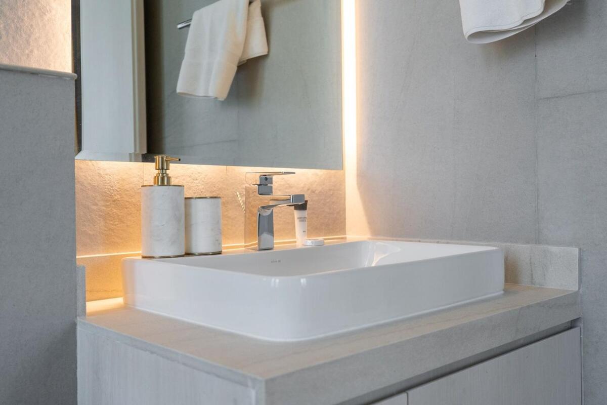 Sensational 1bedroom With Amazing View In Marina Apartment *