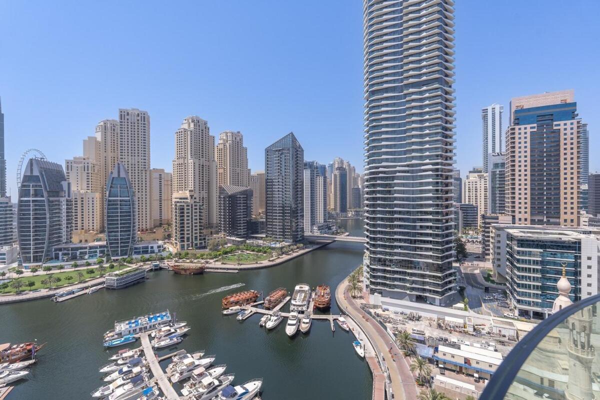 Apartment Sensational 1bedroom With Amazing View In Marina Dubai