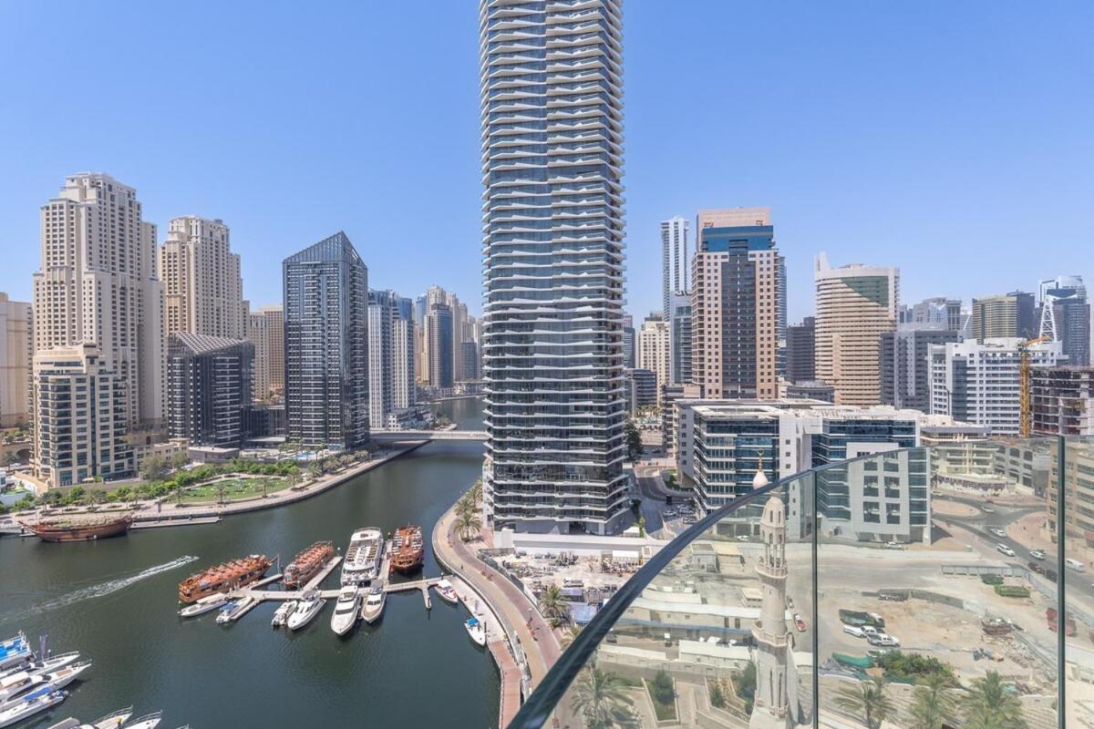 Sensational 1bedroom With Amazing View In Marina