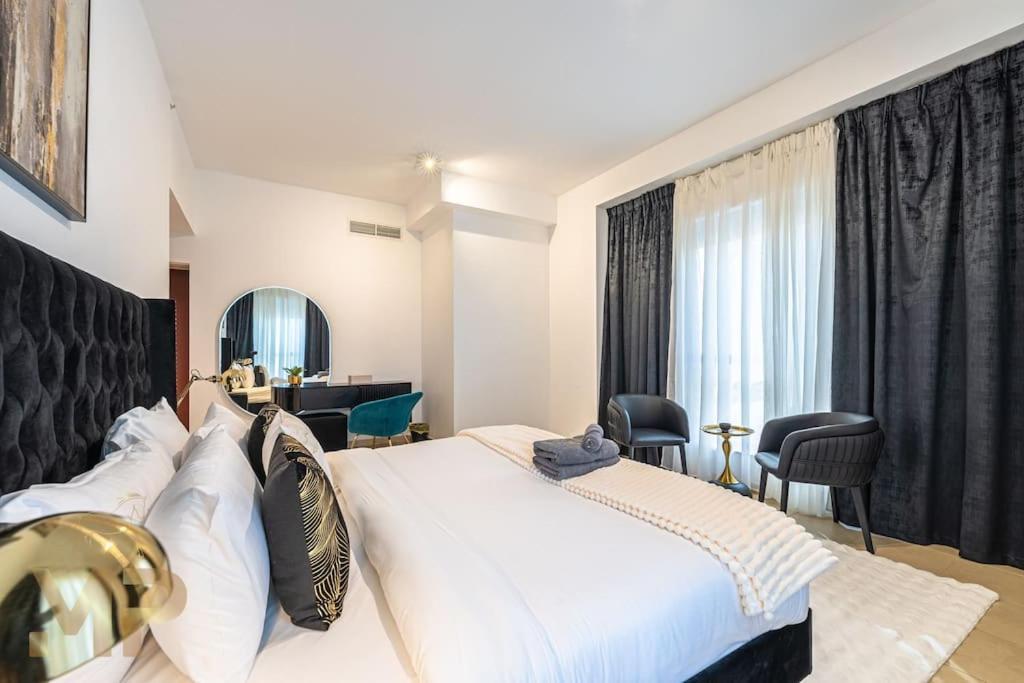 Marco Polo - Perfect Getaway, Sea & Eye Views *
