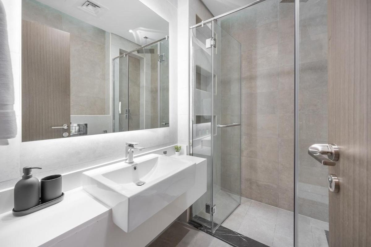 Trendy For 3 At Casa Grande In Jvc! Apartment