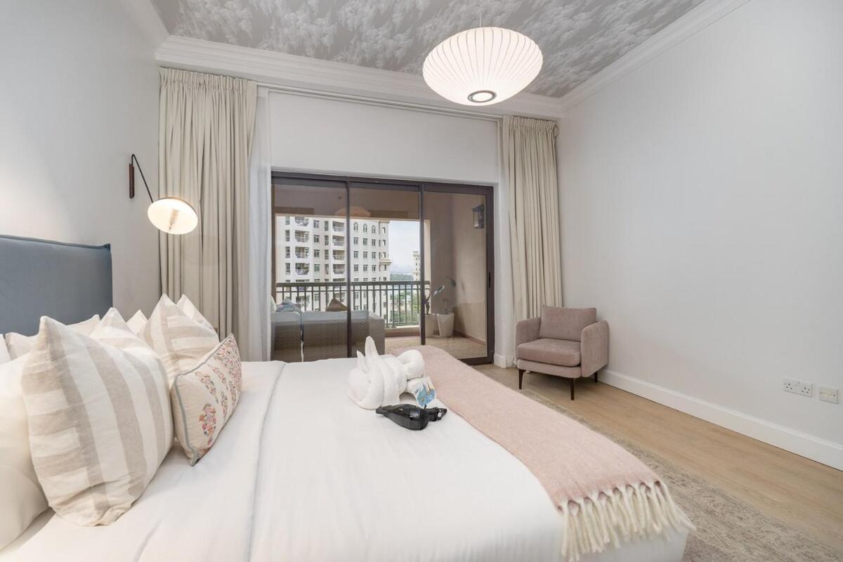 Spacious 3-bedrooms With Cozy Balcony In Palm Jumeira! Apartment