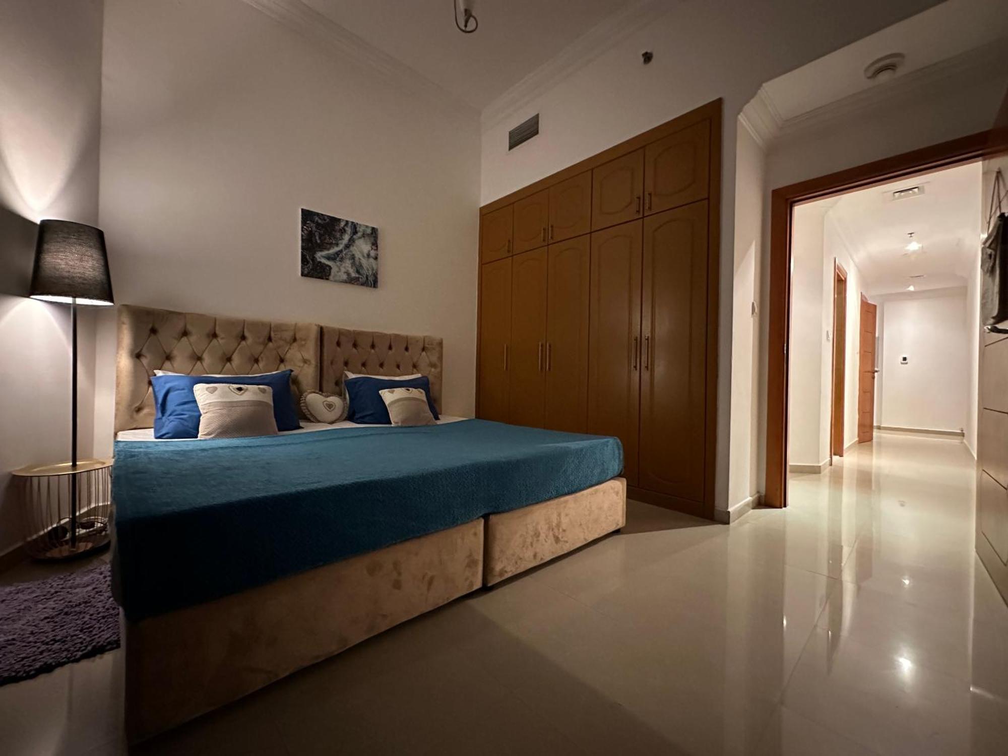 2 Bedroom With A Beautiful View Of The Marina Minimum 5 Night Dubai
