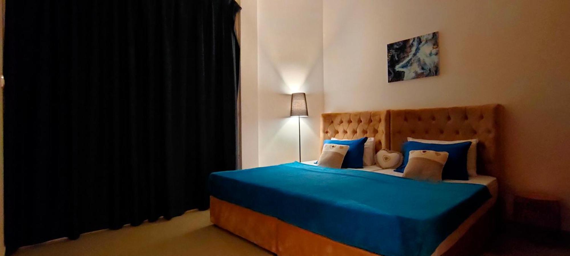 2 Bedroom With A Beautiful View Of The Marina Minimum 5 Night Apartment Dubai