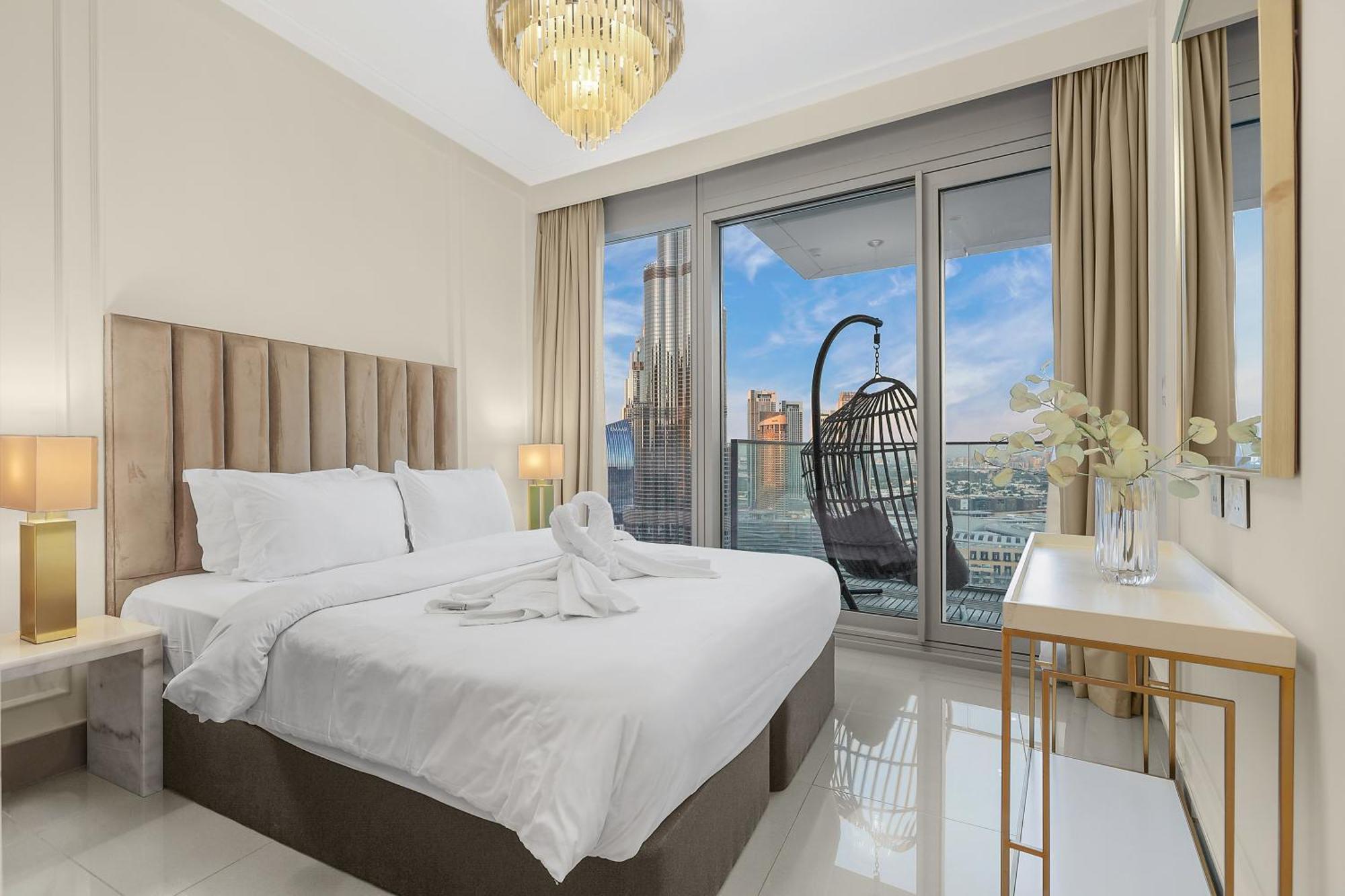 First Class 3br With Full Burj Khalifa And Fountain View Apartment