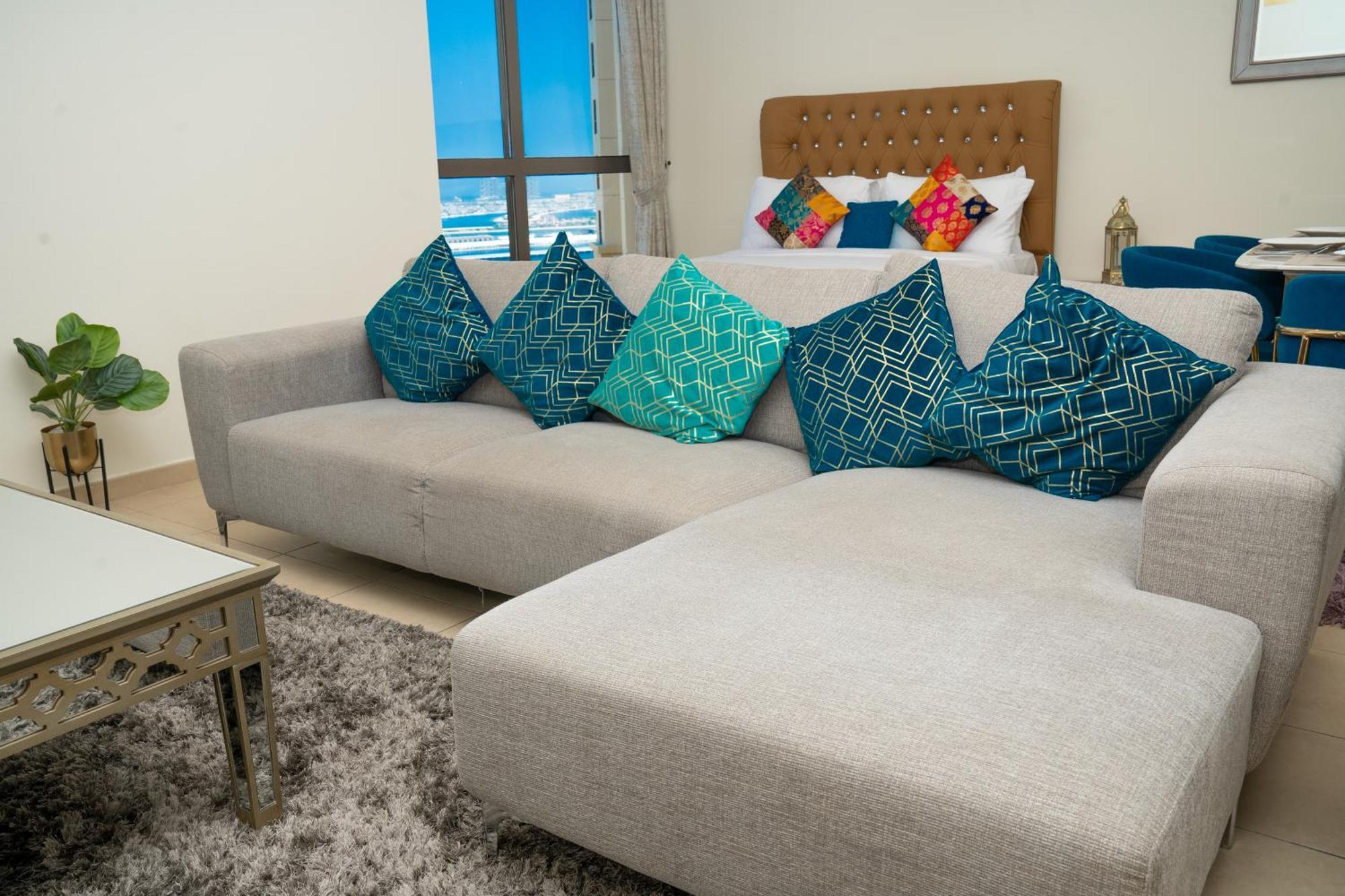 Luxury Casa - Platinum Sea View 2br At Jbr Apartment