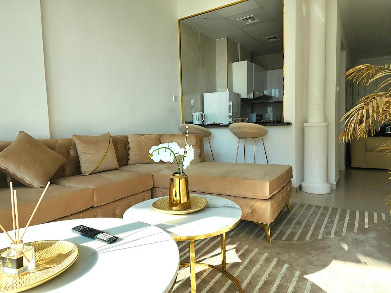 Apartment Luxury 1 Bedroom On Marina Walk Dubai