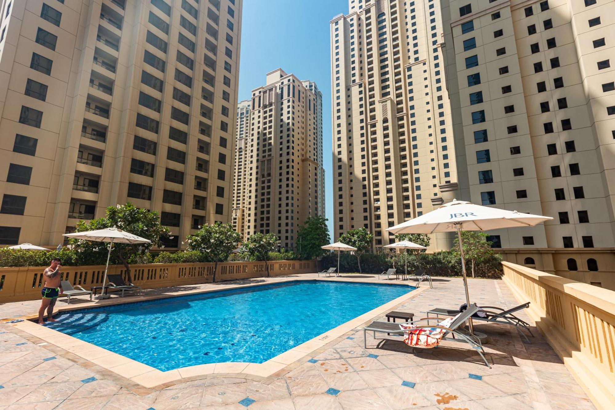 Beautiful And Bright 1 Bedroom Apartment! Sofia ! * Dubai