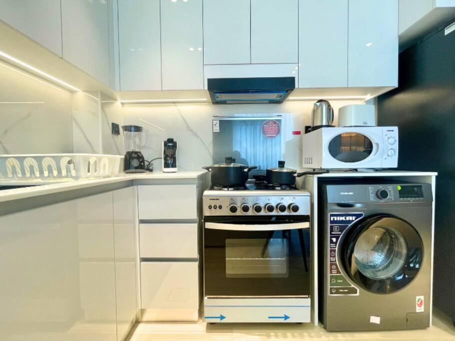 Premium Furnished 1br Binghatti Corner In Jvc Apartment *