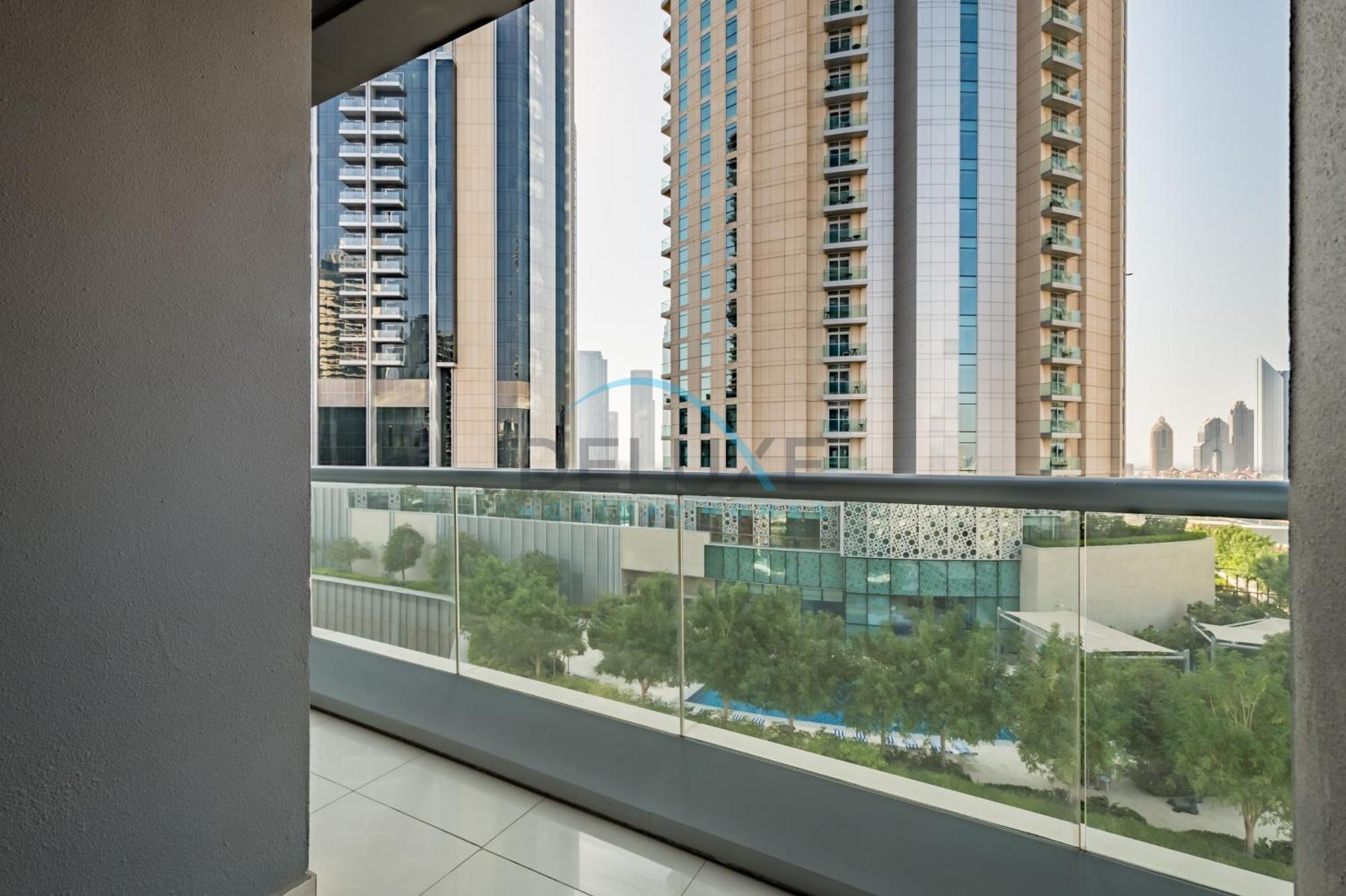 Whimsical 3br At The Signature, Downtown By Deluxe Homes * Dubai