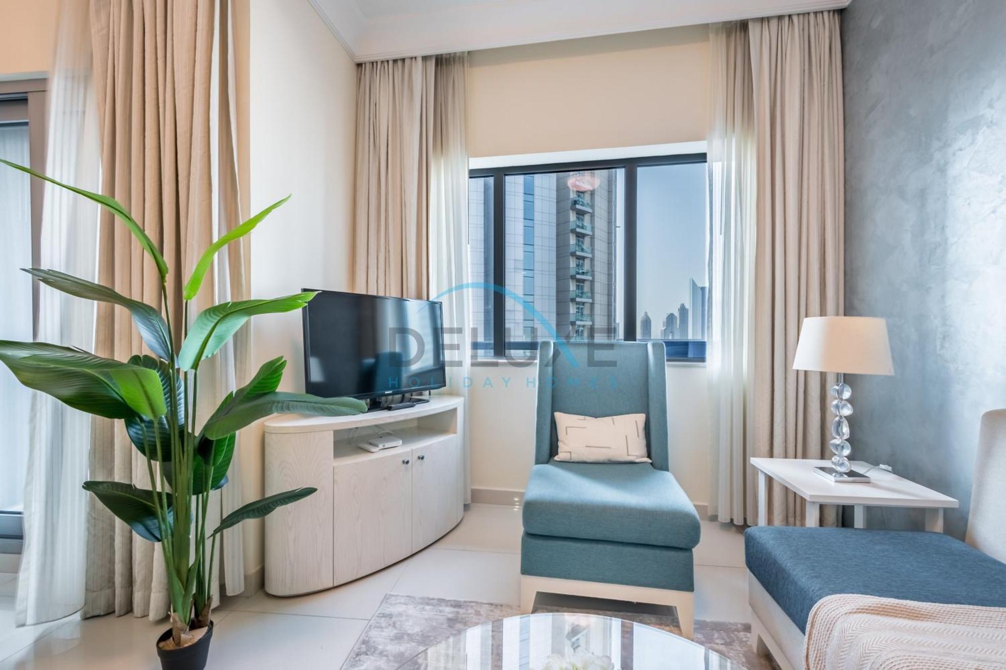 Whimsical 3br At The Signature, Downtown By Deluxe Homes Dubai