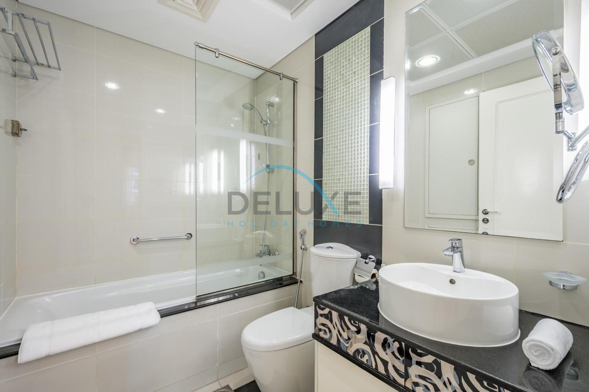 Apartment Whimsical 3br At The Signature, Downtown By Deluxe Homes Dubai