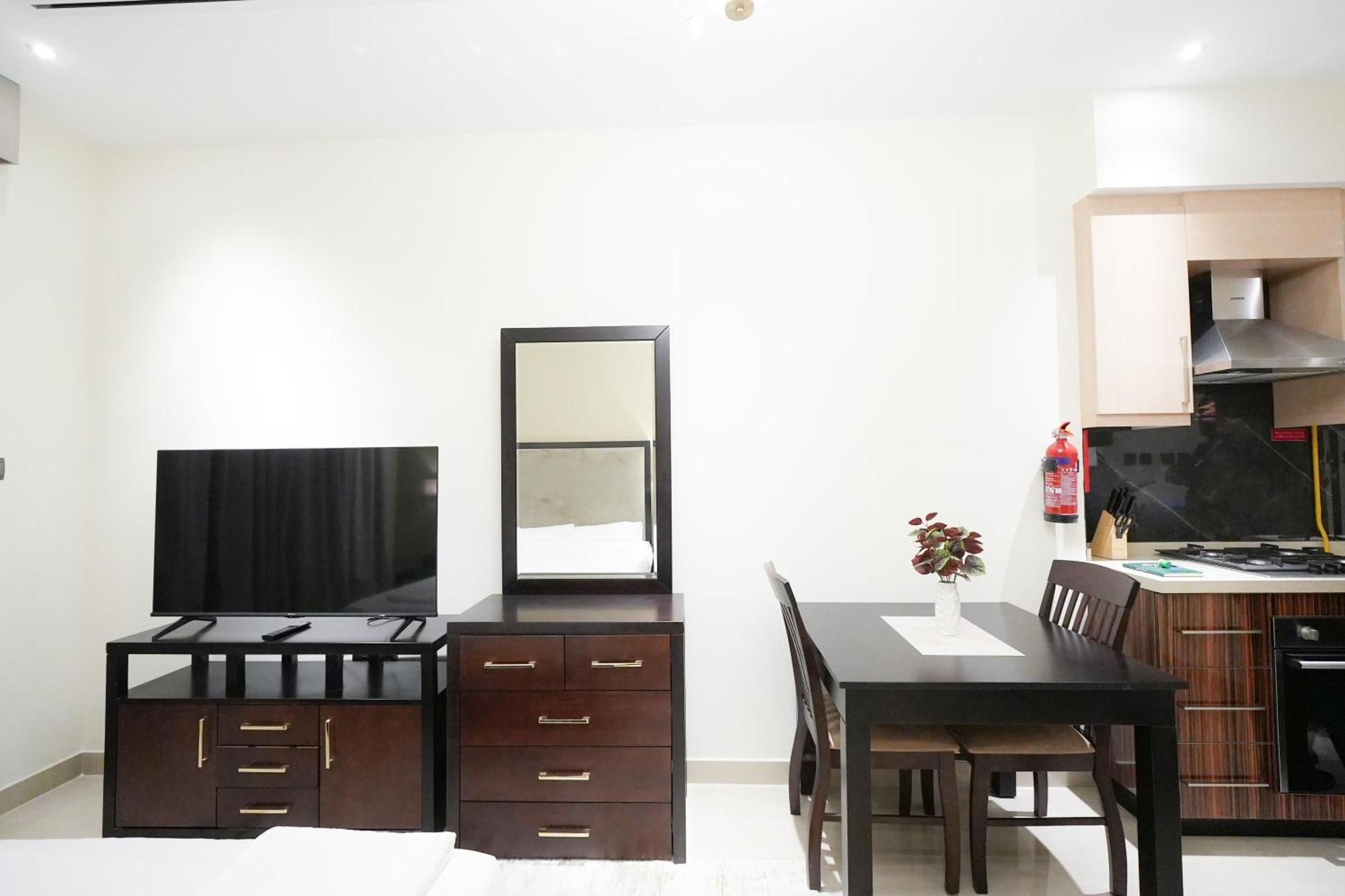 Studio At Elite Downtown With Burj Khalifa View By Anw *