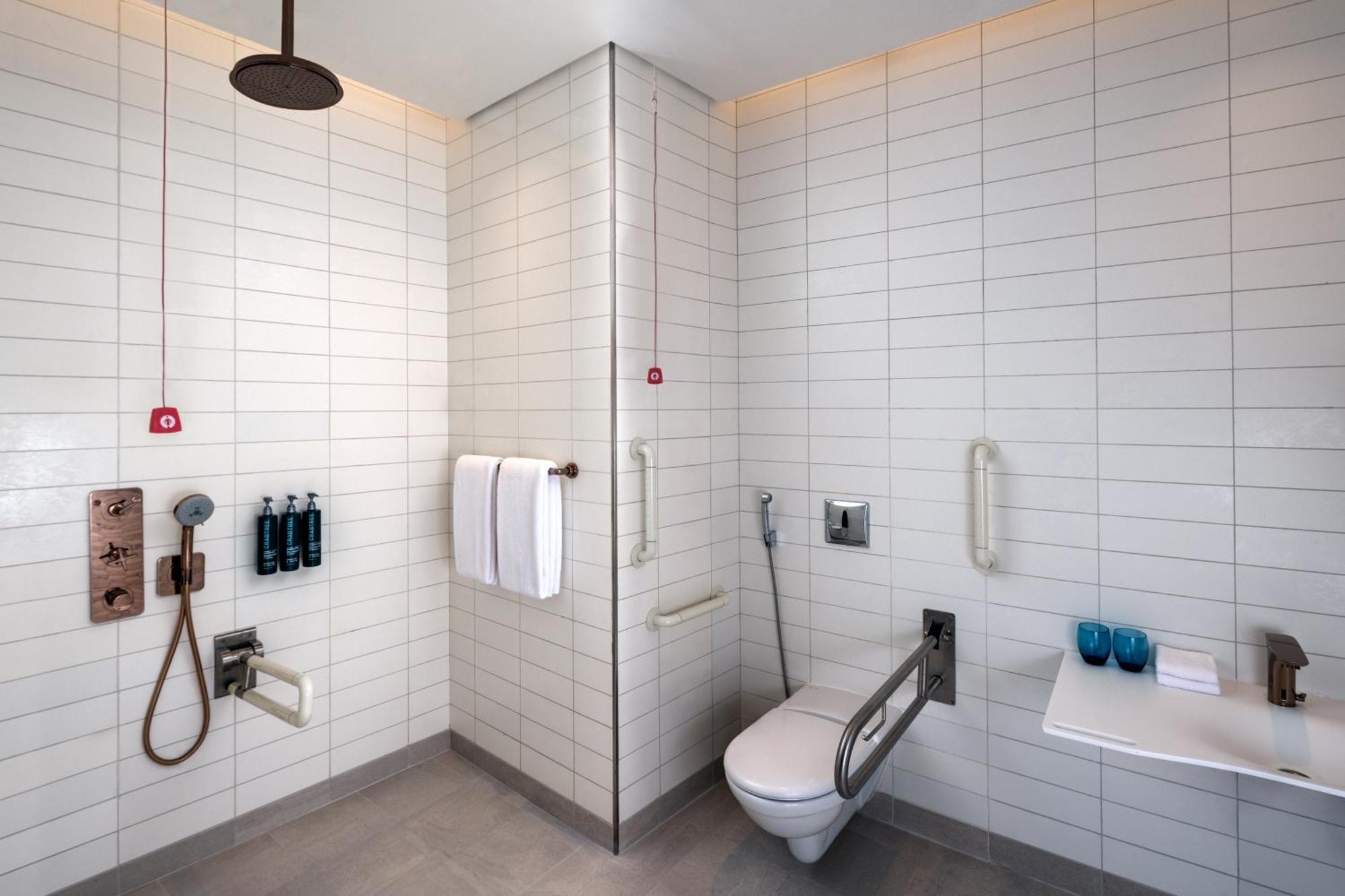 Hilton Creek & Residences Hotel Dubai