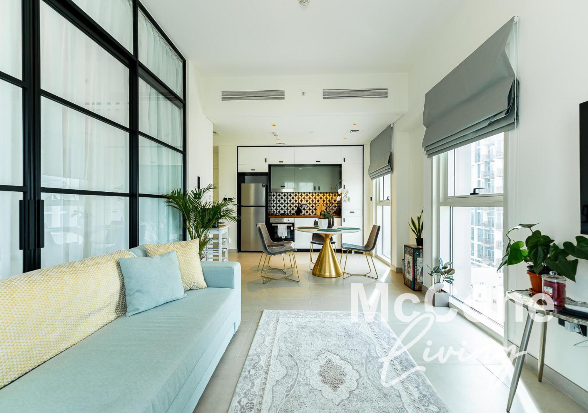 Inviting 2br With Pool & Pet-friendly Option