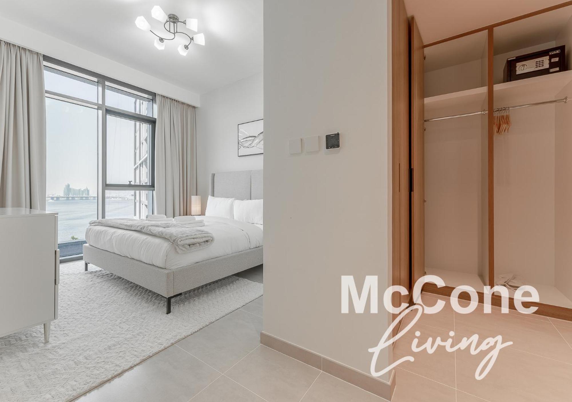 Bright 2br With Pool & Creek Views Apartment Dubai
