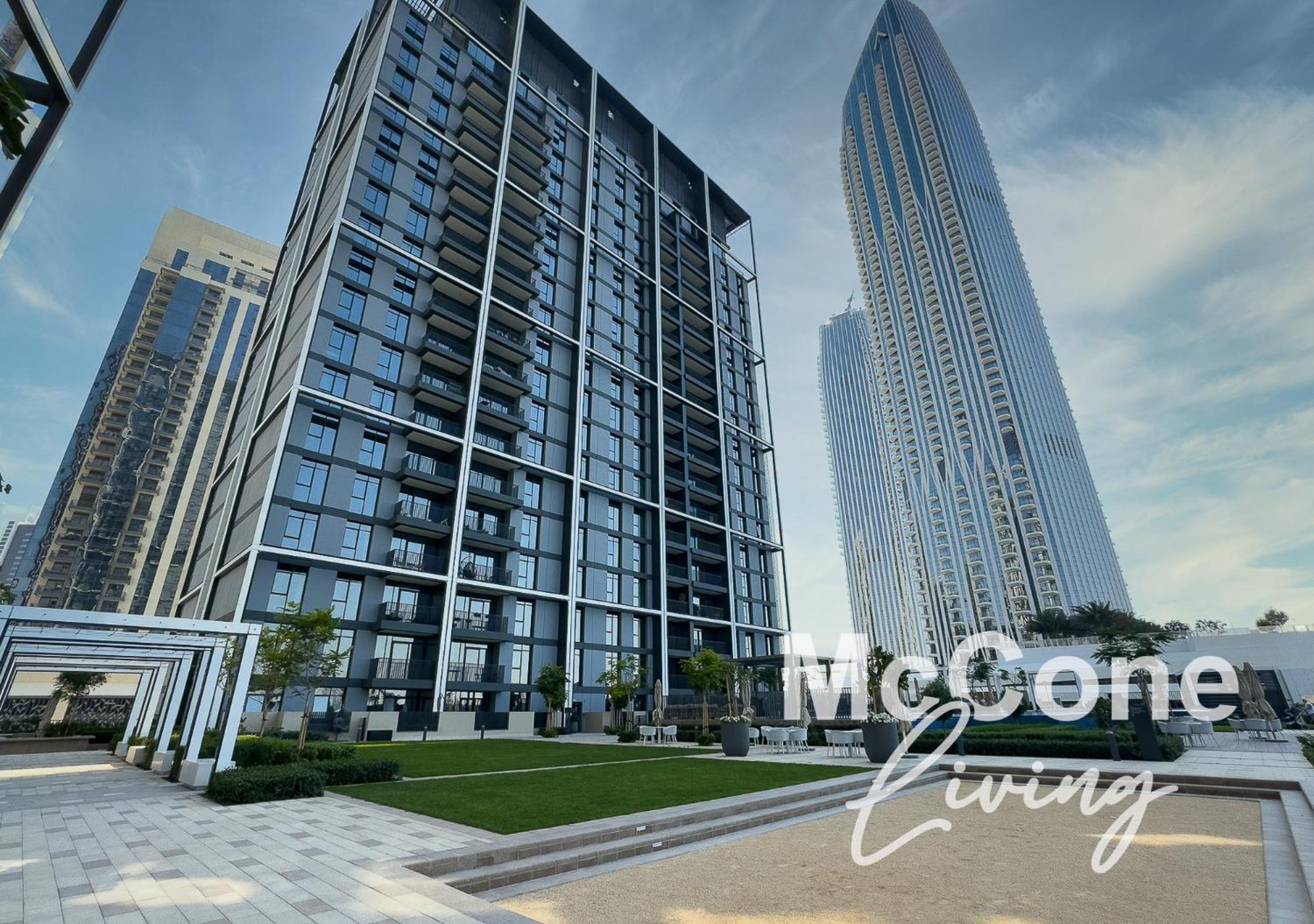 Bright 2br With Pool & Creek Views * Dubai