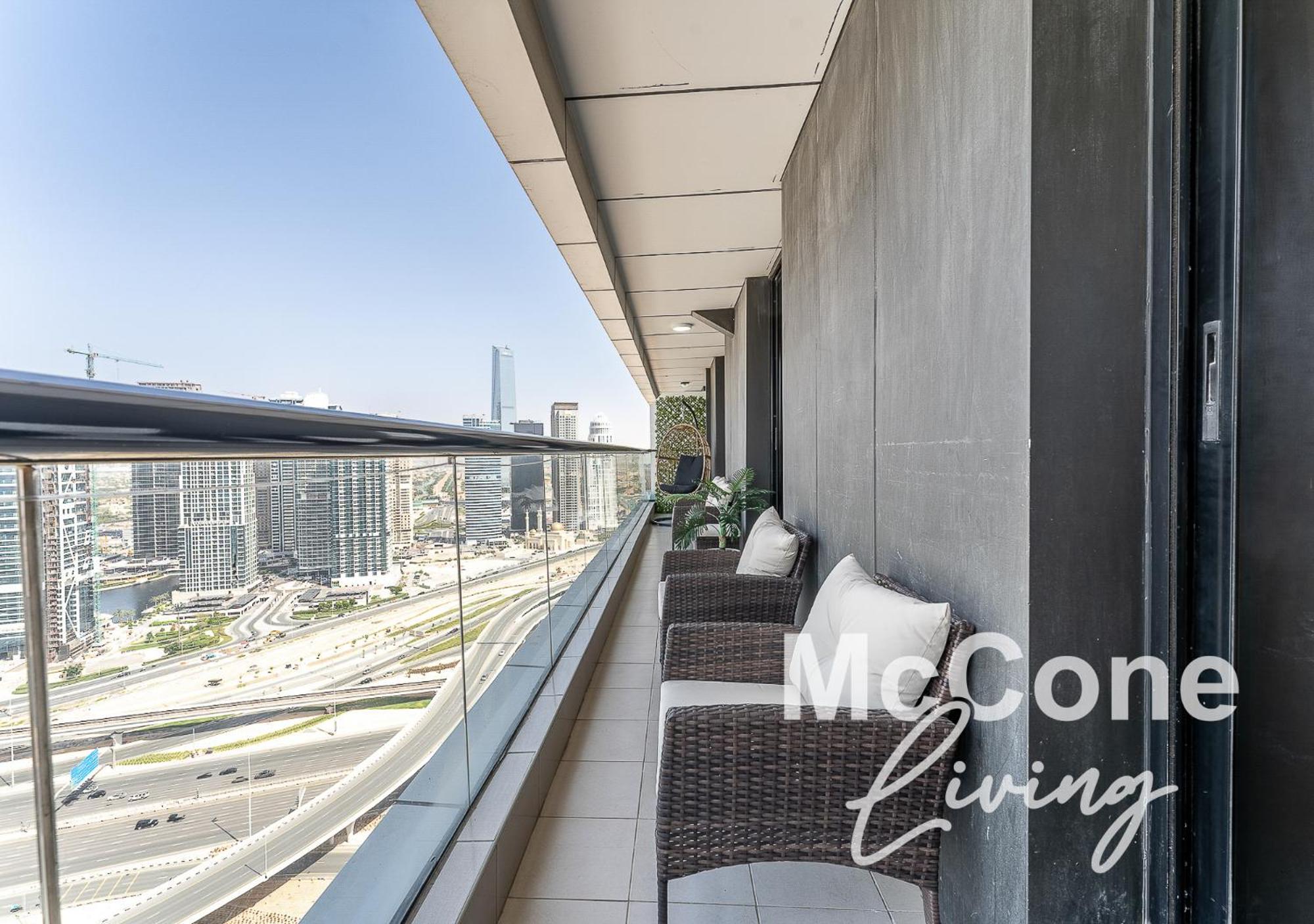 Apartment 2br With Stunning Marina Skyline Dubai