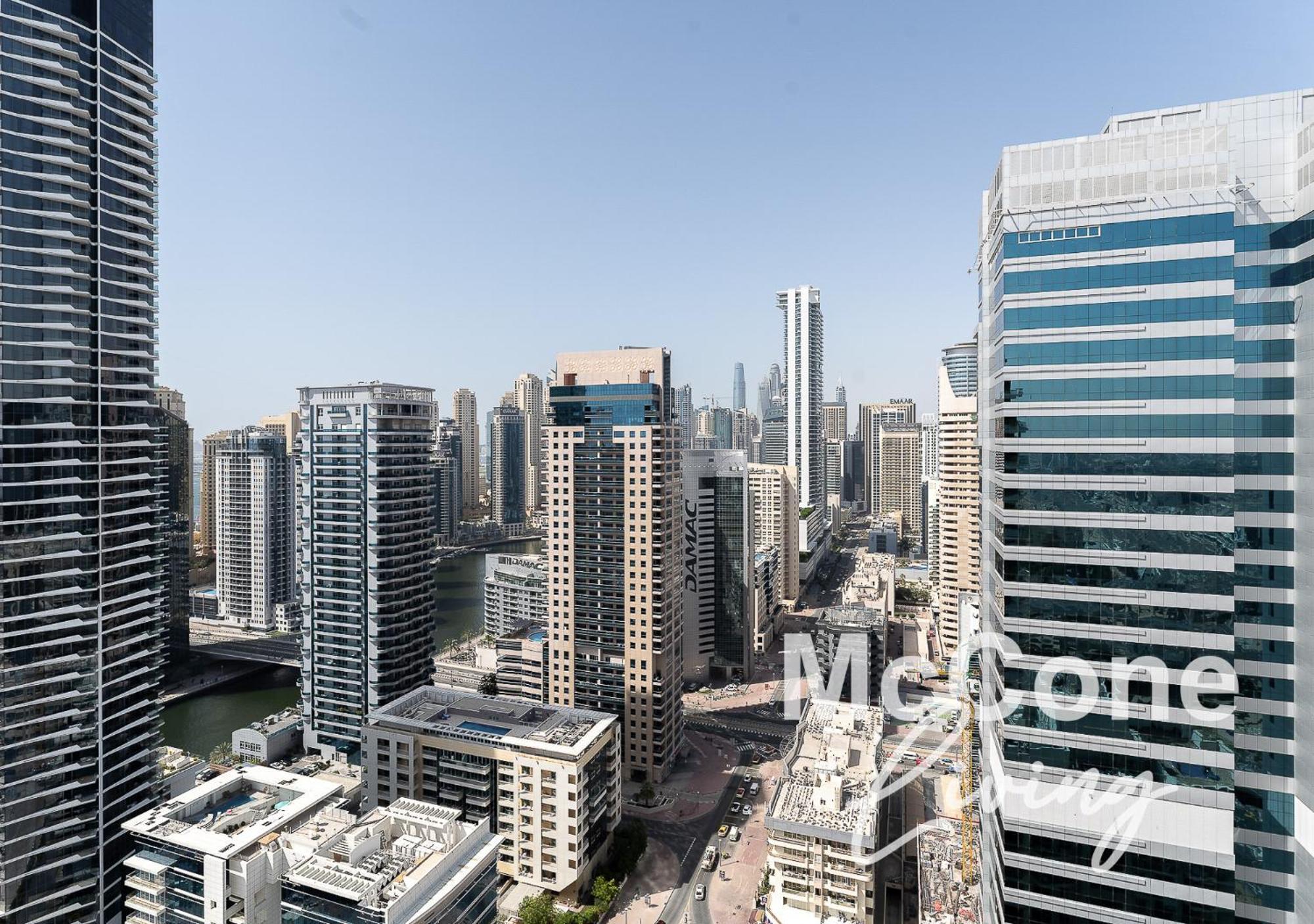 2br With Stunning Marina Skyline Apartment *