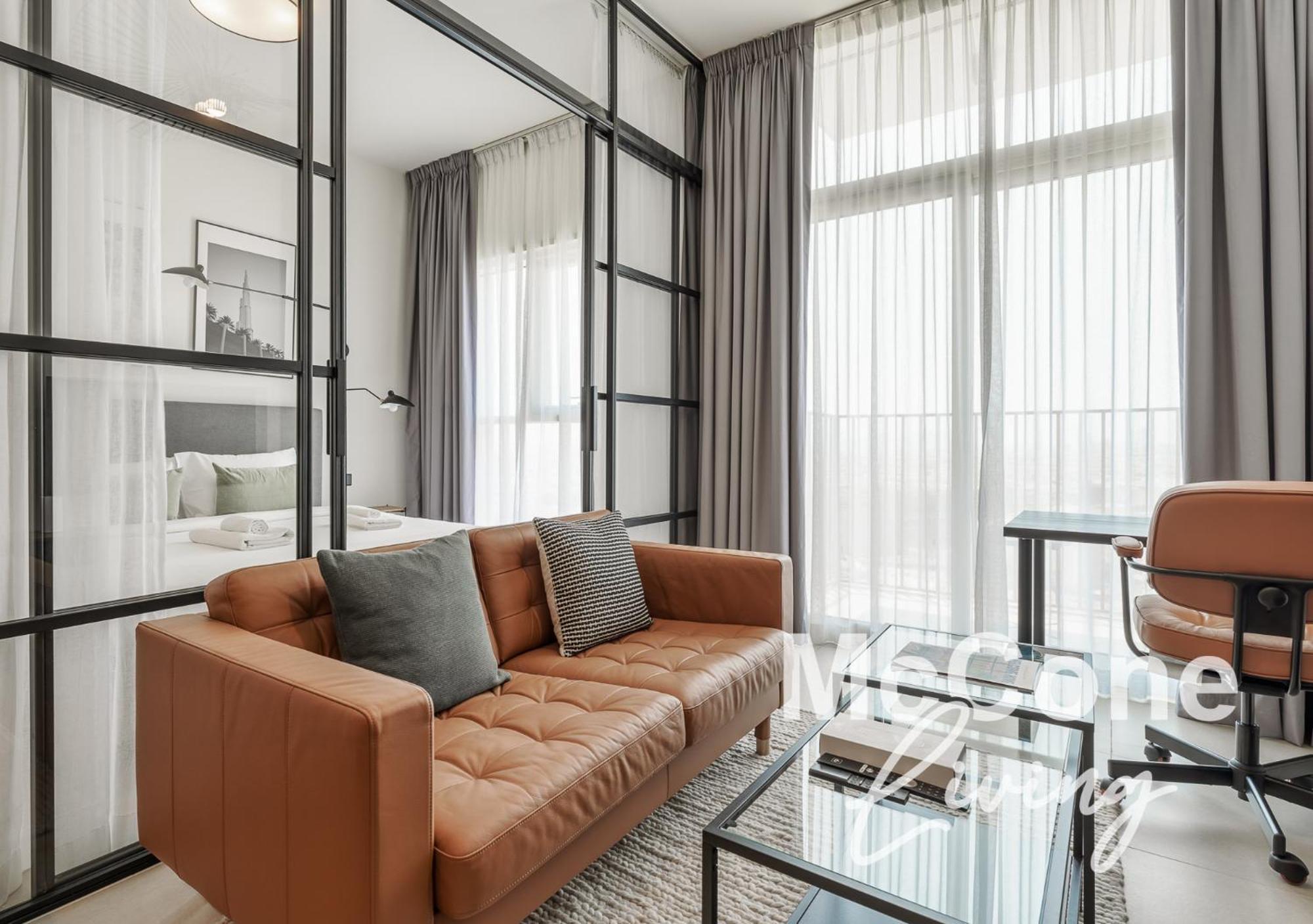 Cozy 1br Near Hills Park * Dubai