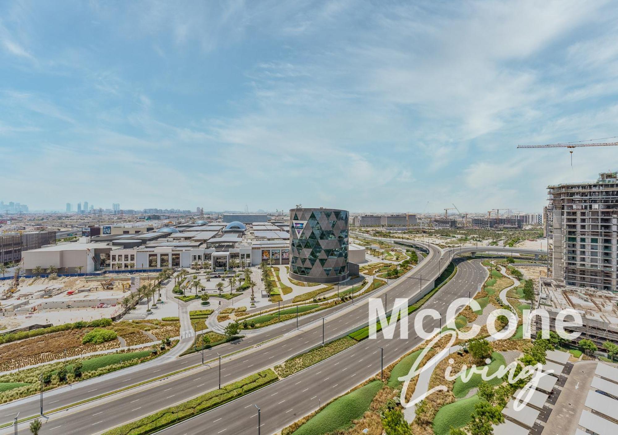 Cozy 1br Near Hills Park * Dubai