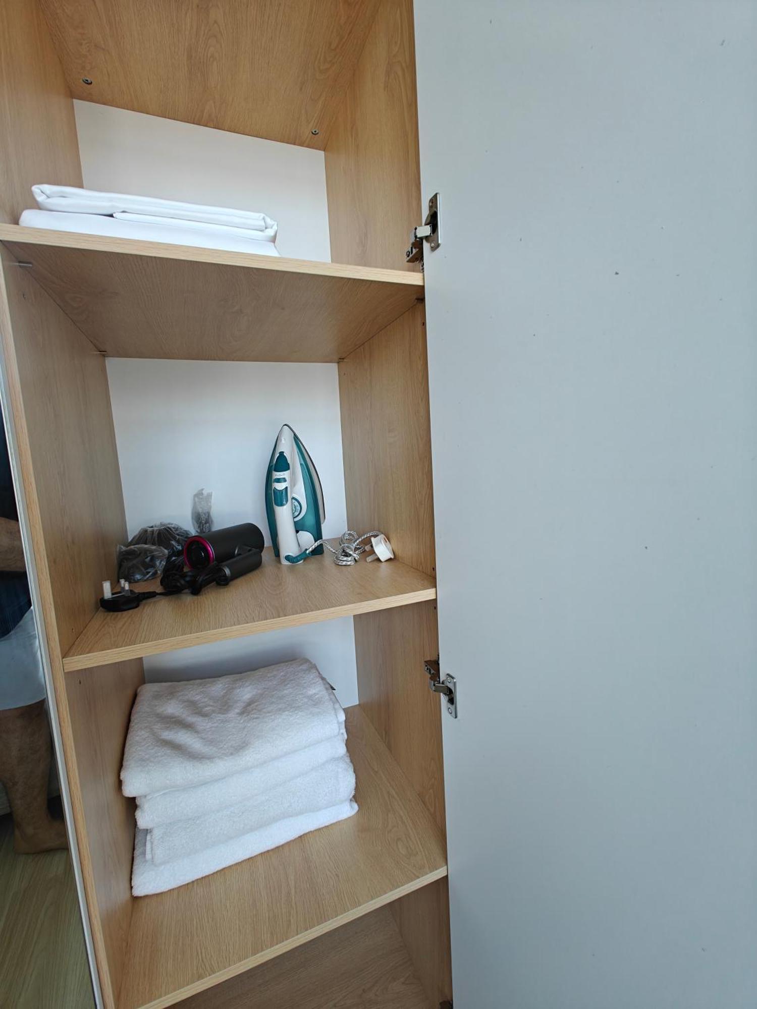 Marina View Spacious 2 Bhk Dubai