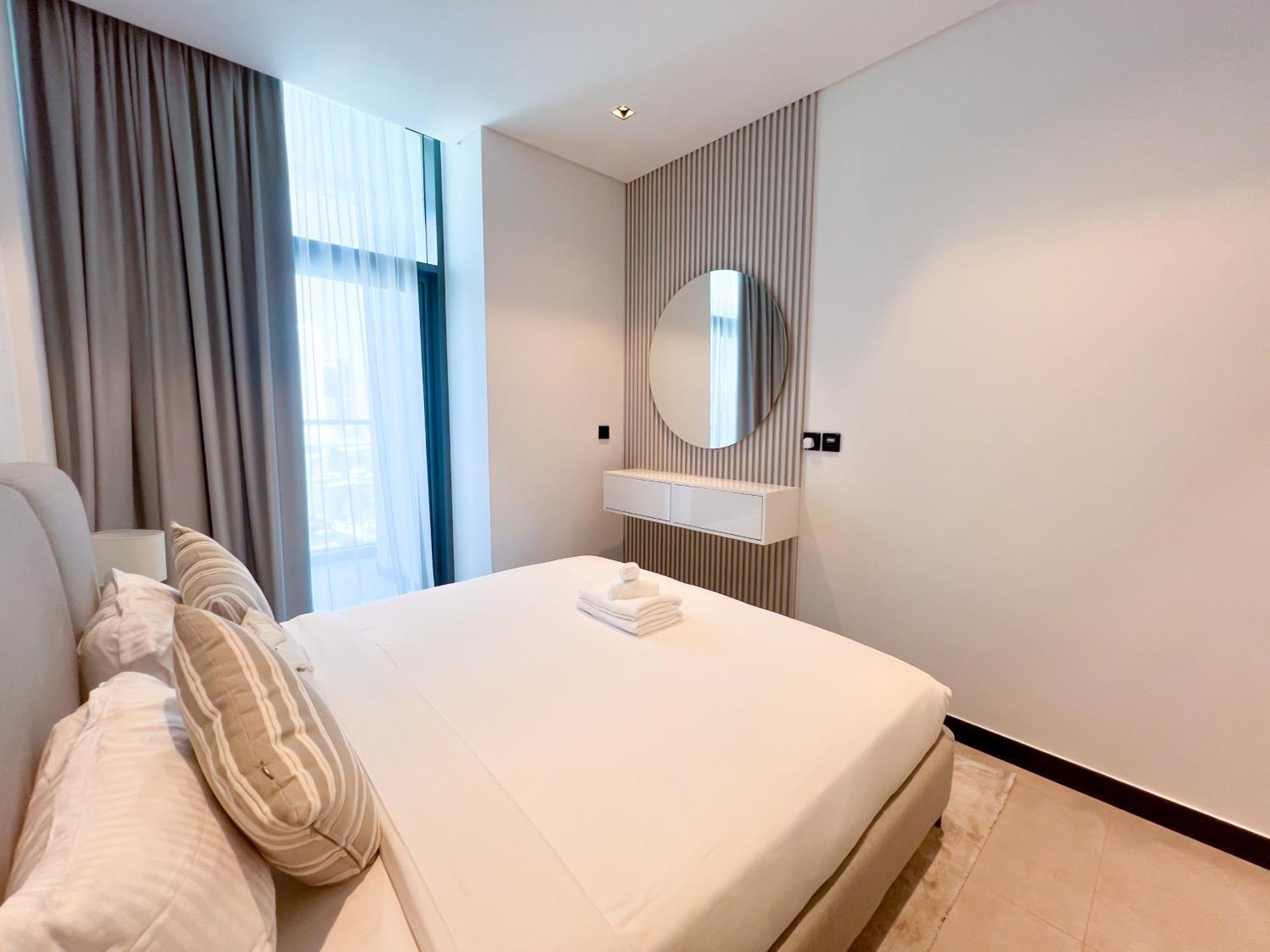 Chic 1-bedroom With Epic Burj Khalifa Views Apartment