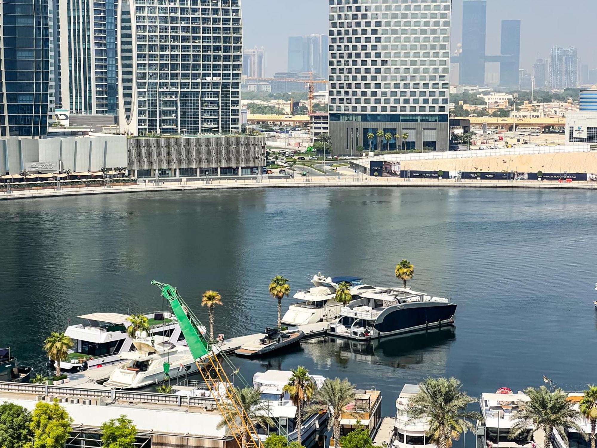 Chic 1-bedroom With Epic Burj Khalifa Views Apartment