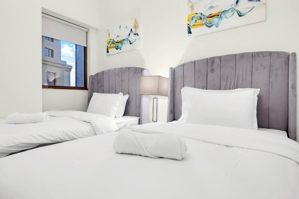 First Class 4br Cozy Jumeirah Retreat Apartment