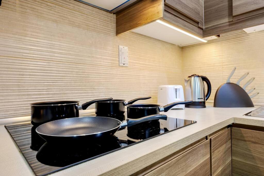 Apartment First Class 4br Cozy Jumeirah Retreat