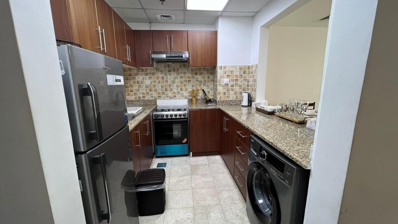 Venetian - 1br In The Heart Of Business Bay