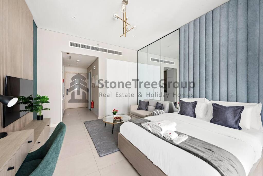 Luxury Near To Metro Dubai
