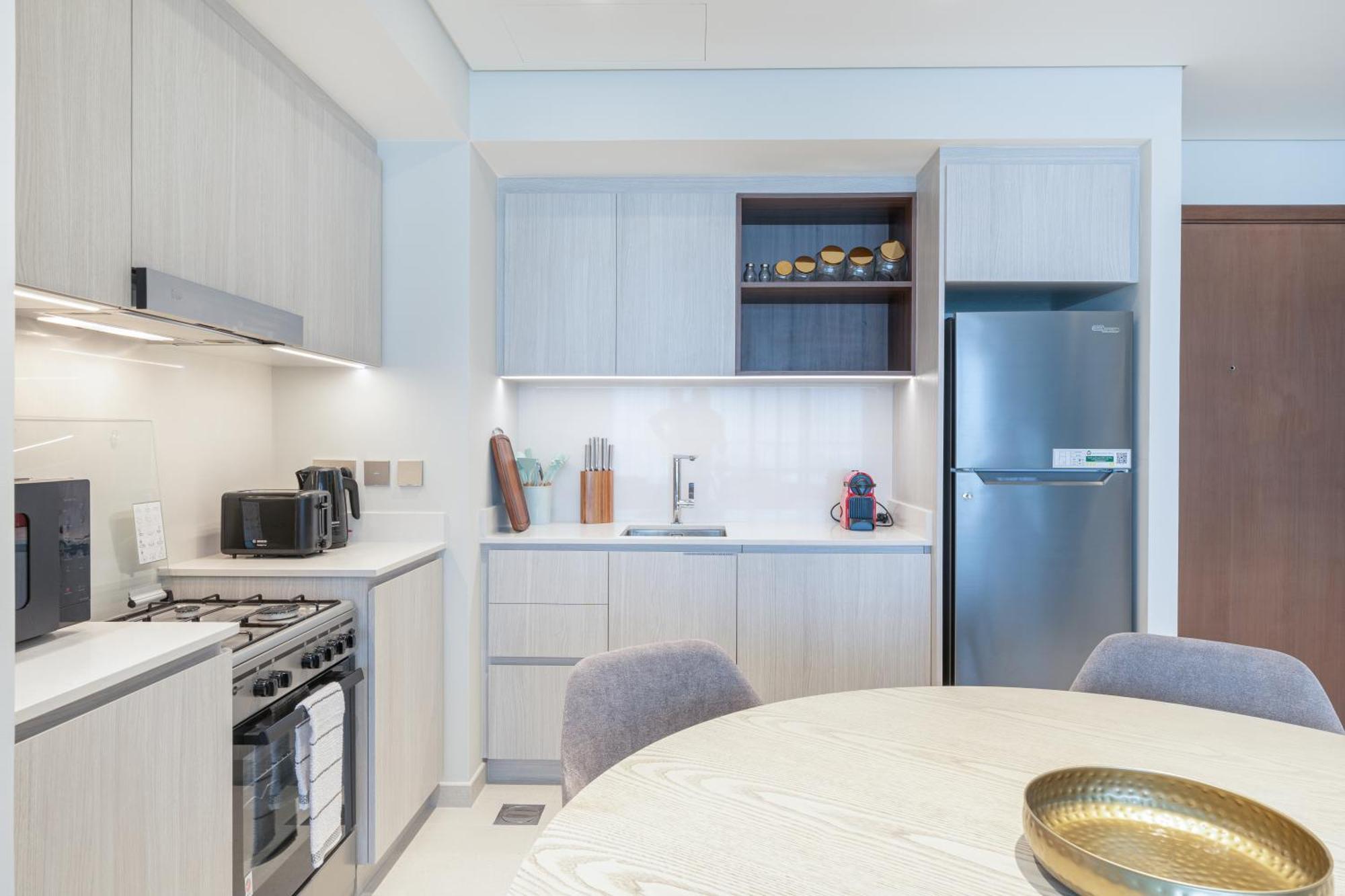 Apartment Lux At Vida Creek With Private Lagoon Access