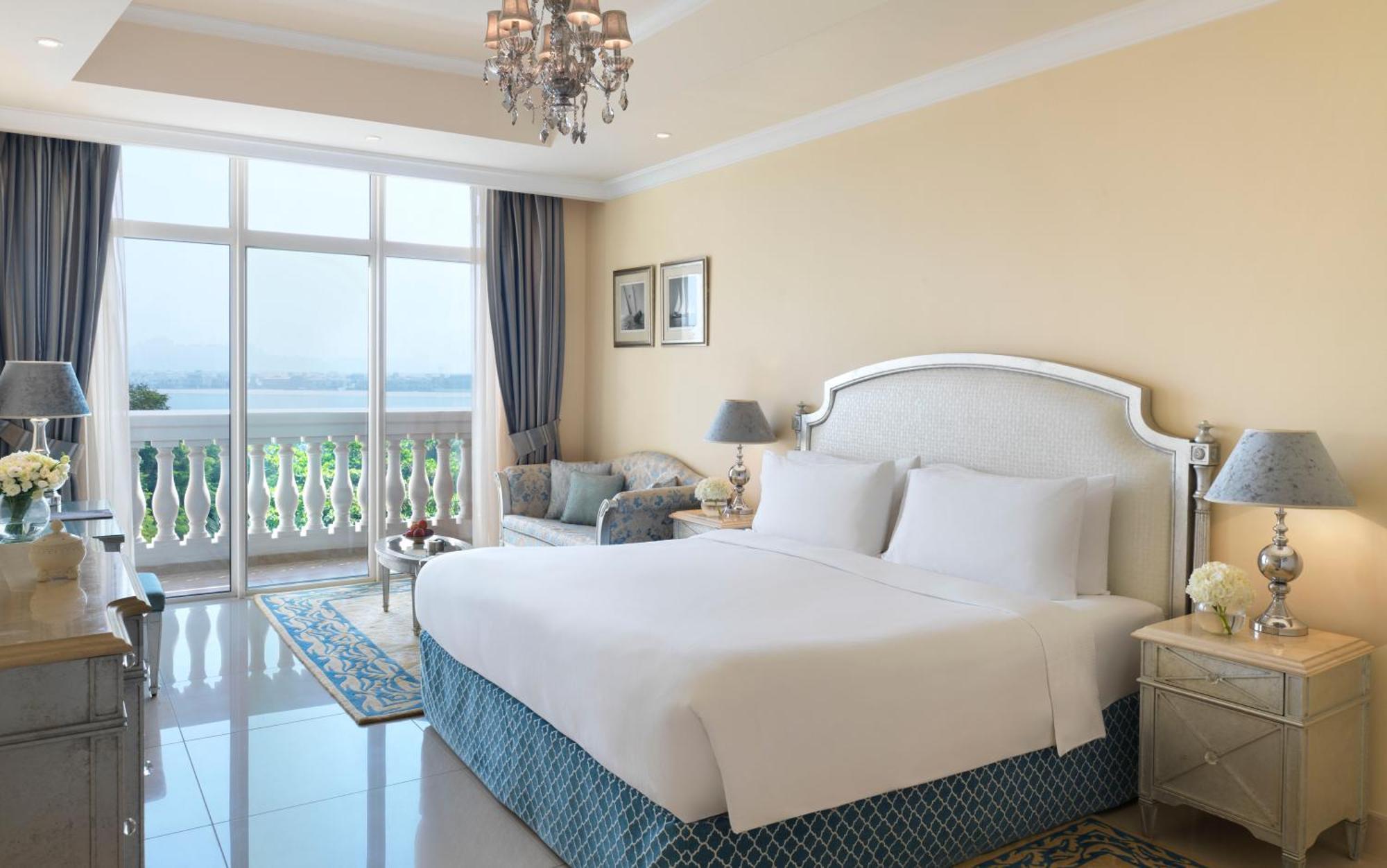 Resort Kempinski & Residences Palm Jumeirah 5*
