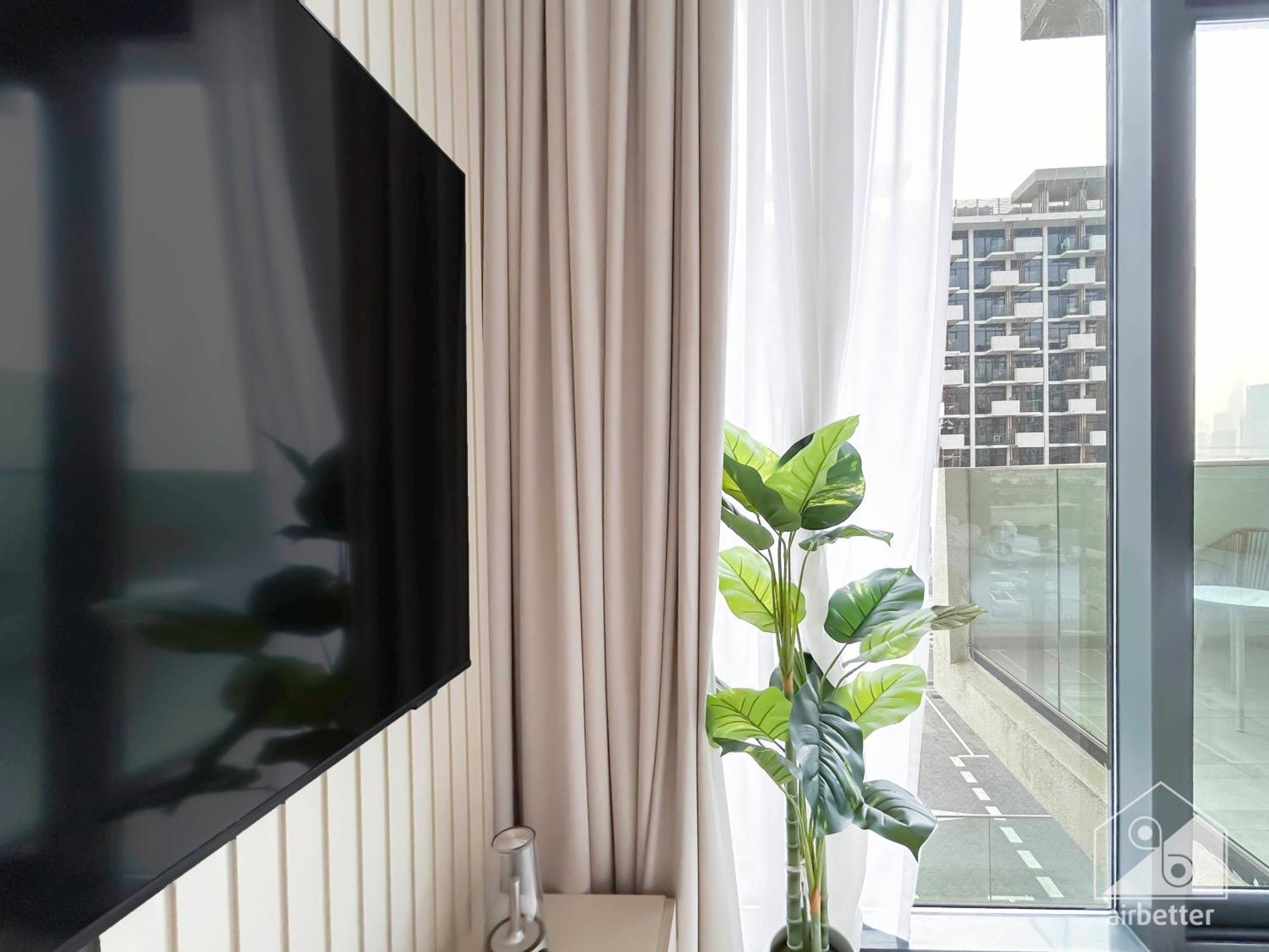 Deluxe With Balcony At Aziz Riviera