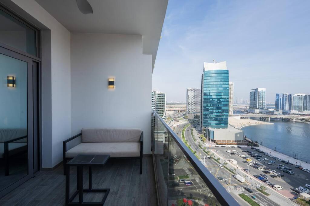 Chic Apt, Near To Mall With Canal Views - 1623 Apartment *