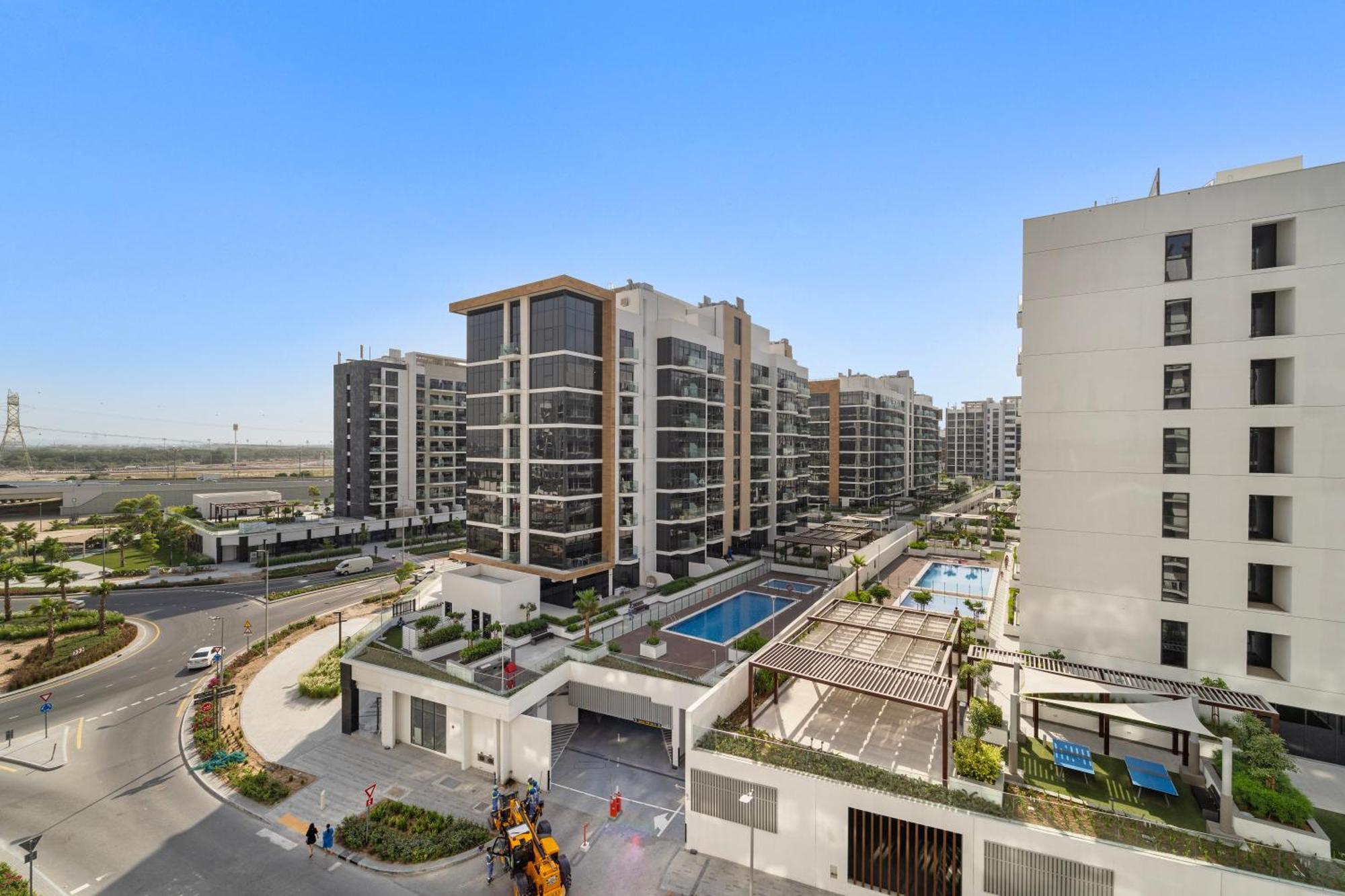 Charming With Pool, Gym, Kid's Playground