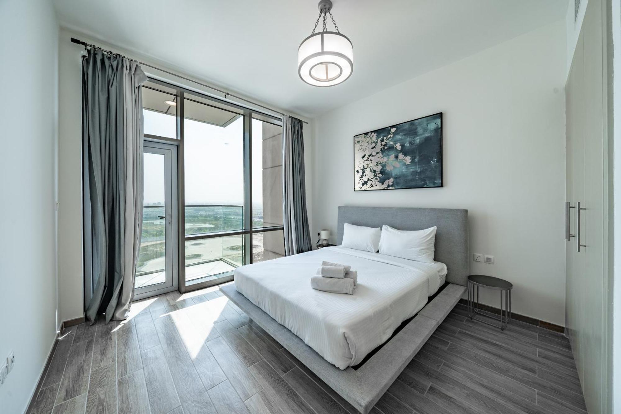 Homes & Beyond I High Floor 1 Bedroom In Al Habtoor Dubai