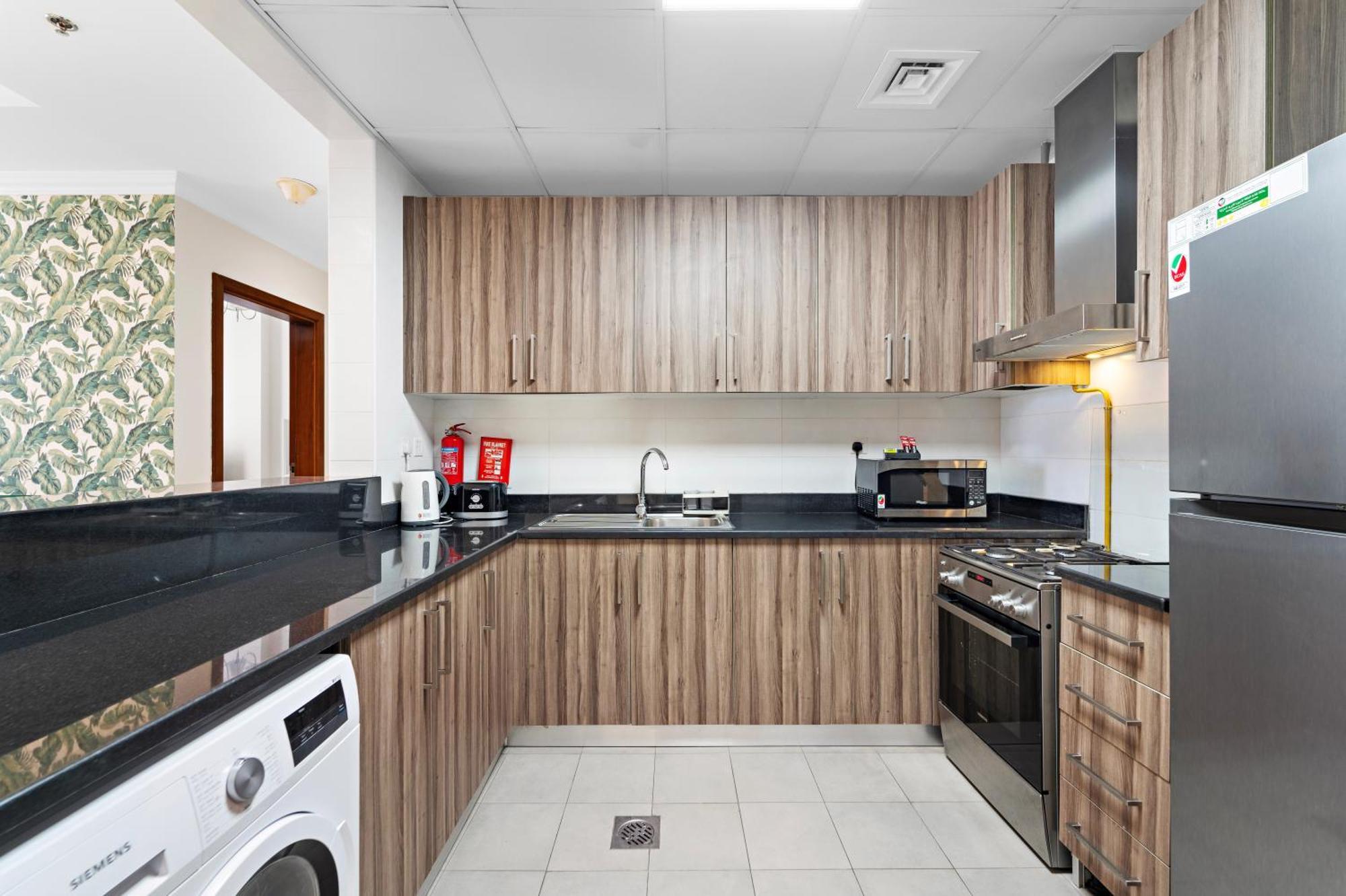 Chic 1br With Pool And Gym Apartment *