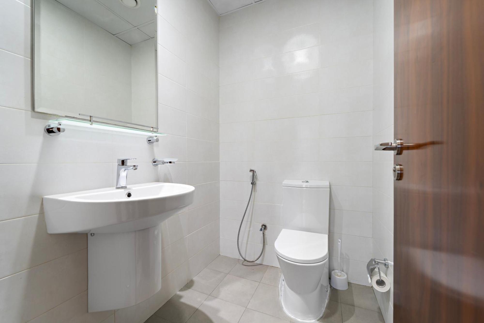 Chic 1br With Pool And Gym Dubai