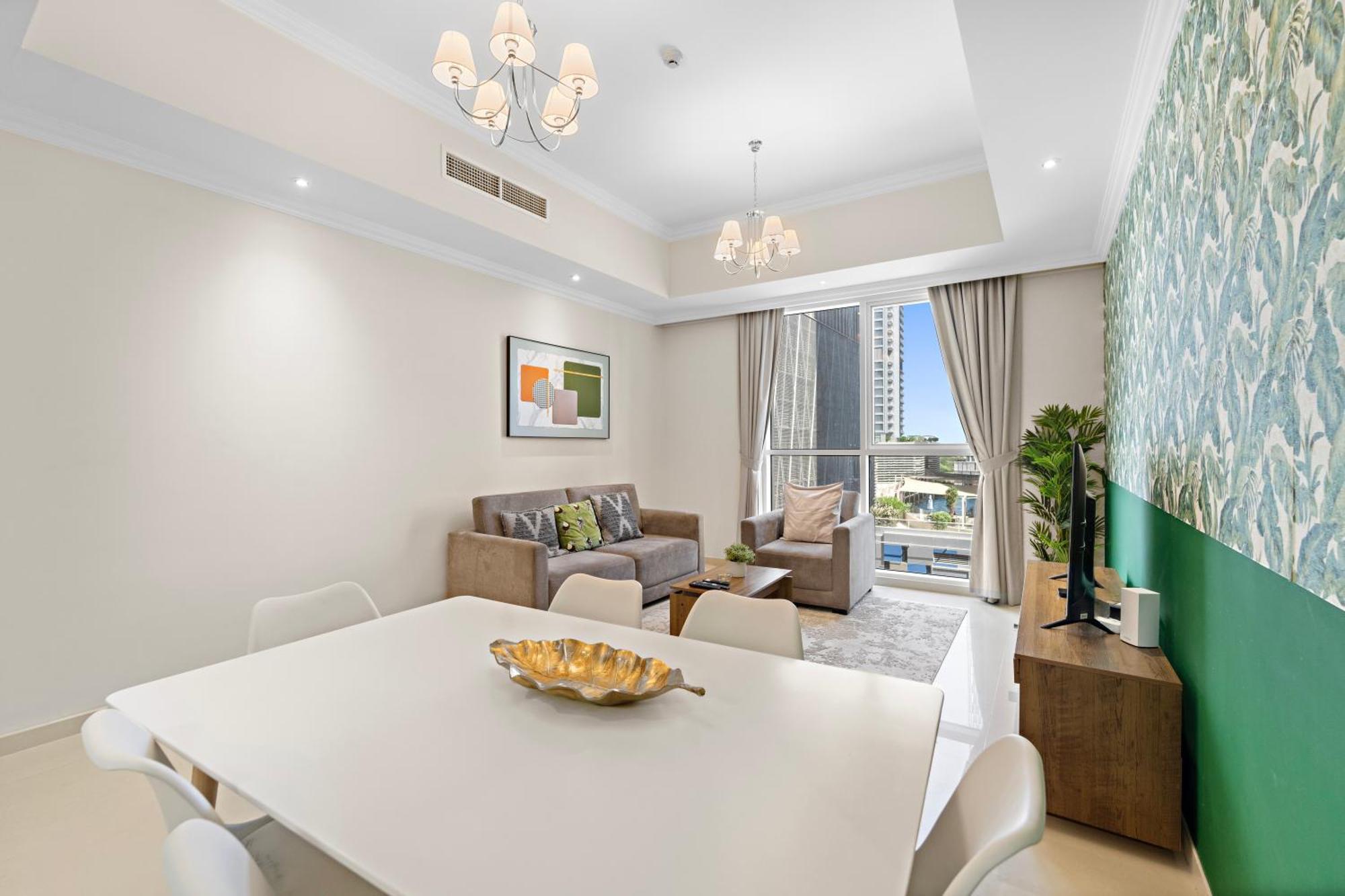 Apartment Chic 1br With Pool And Gym