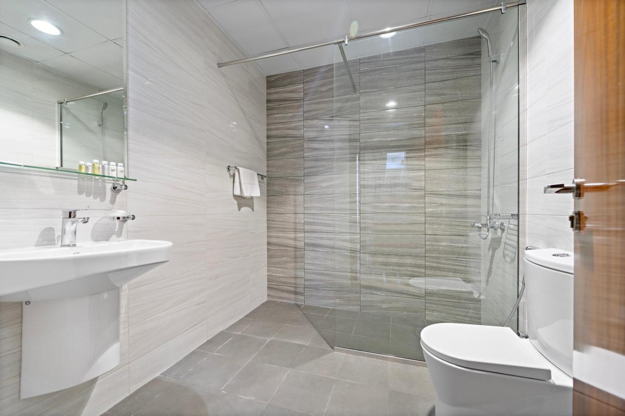 Chic 1br With Pool And Gym *