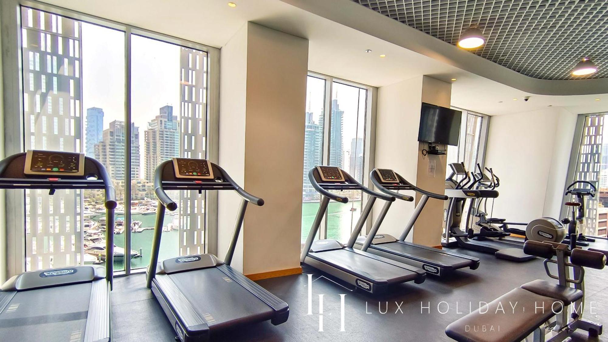 Apartment Lux Cayan Superior 3 In Marina