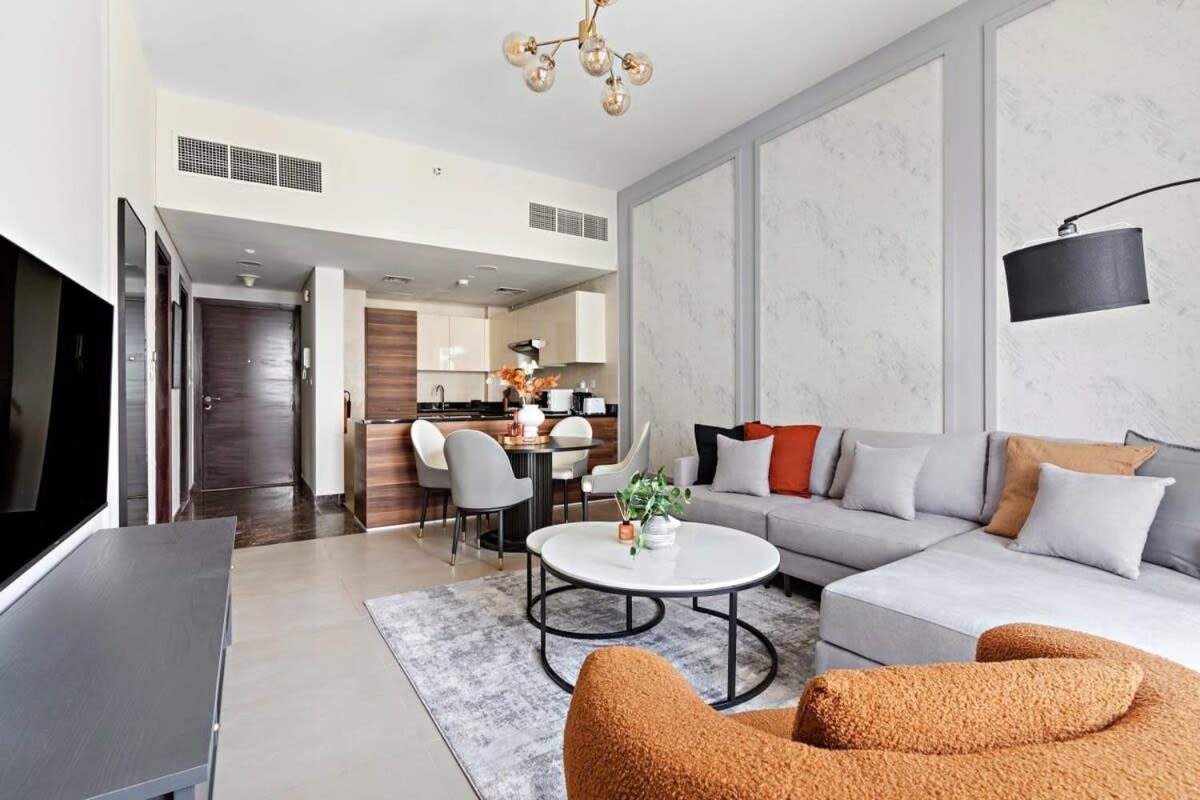 Silkhaus High Floor 1br In Sparkle Tower Apartment Dubai