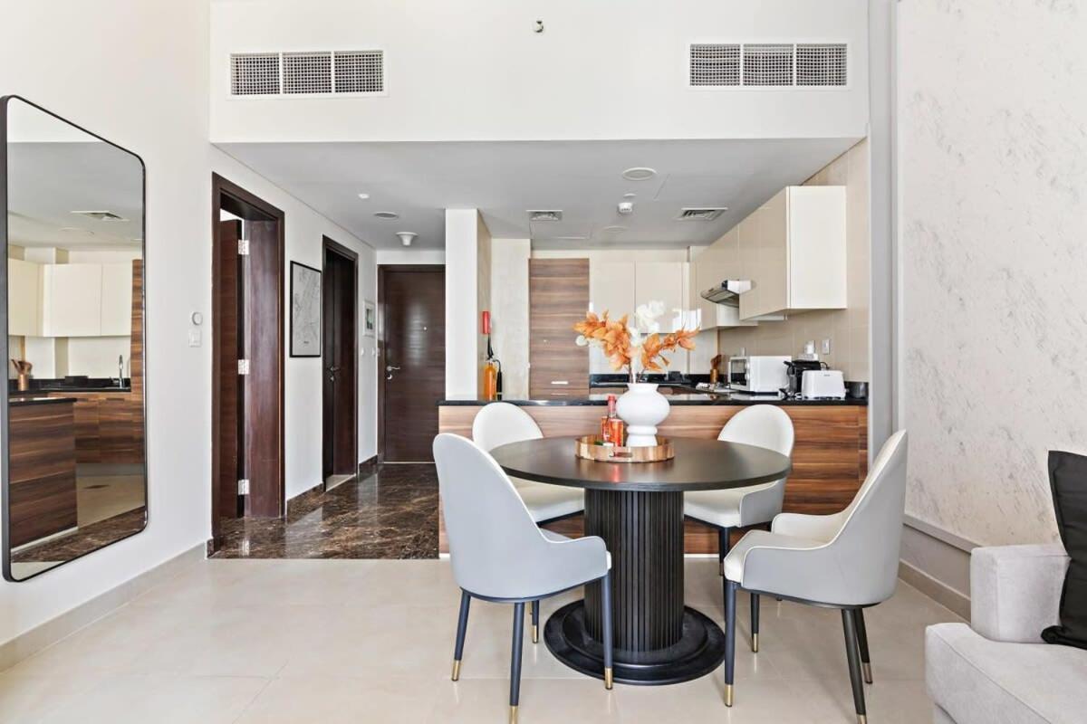 Silkhaus High Floor 1br In Sparkle Tower *
