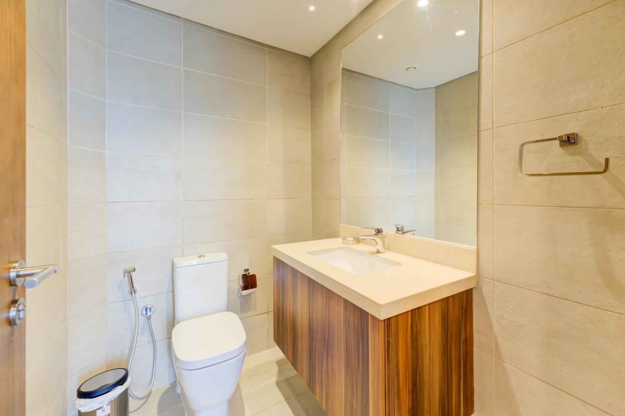 Apartment Stylish Palm Jumeriah 1-bed With Private