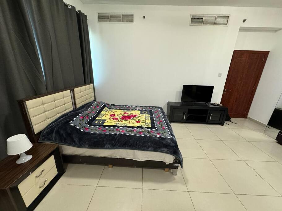 2 Bedroom With 4 King Size Beds * Dubai