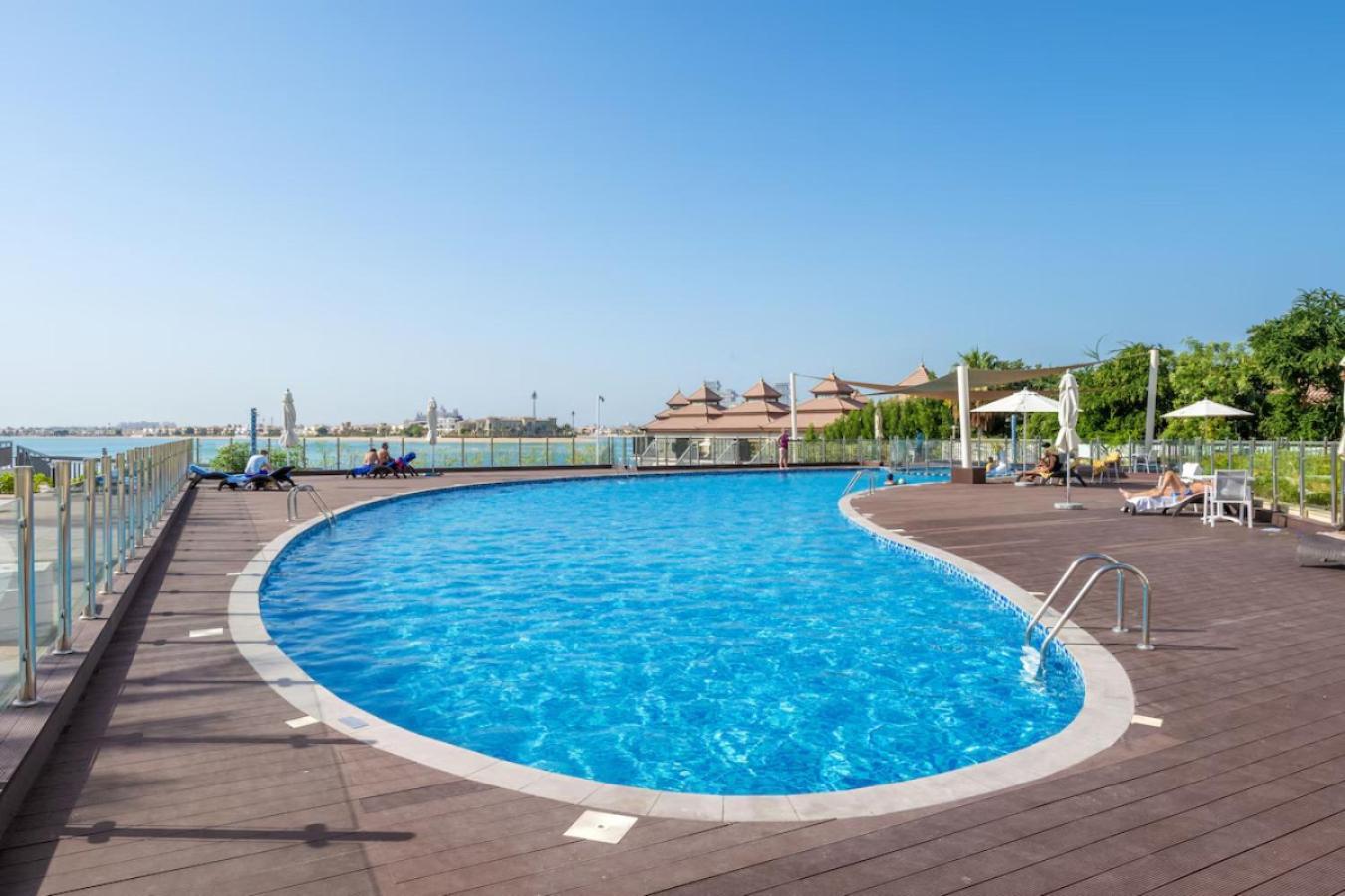 Apartment Stylish Palm Jumeriah 1-bed With Private Dubai